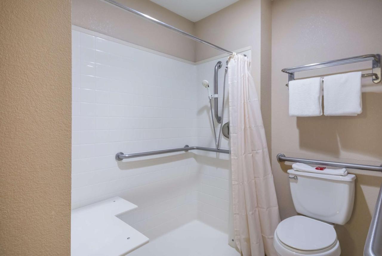 Surestay Hotel By Best Western Rockdale Εξωτερικό φωτογραφία