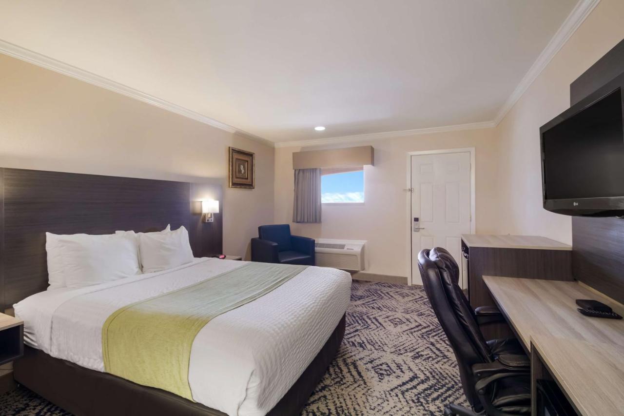 Surestay Hotel By Best Western Rockdale Εξωτερικό φωτογραφία