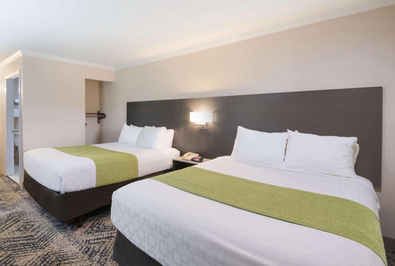 Surestay Hotel By Best Western Rockdale Εξωτερικό φωτογραφία