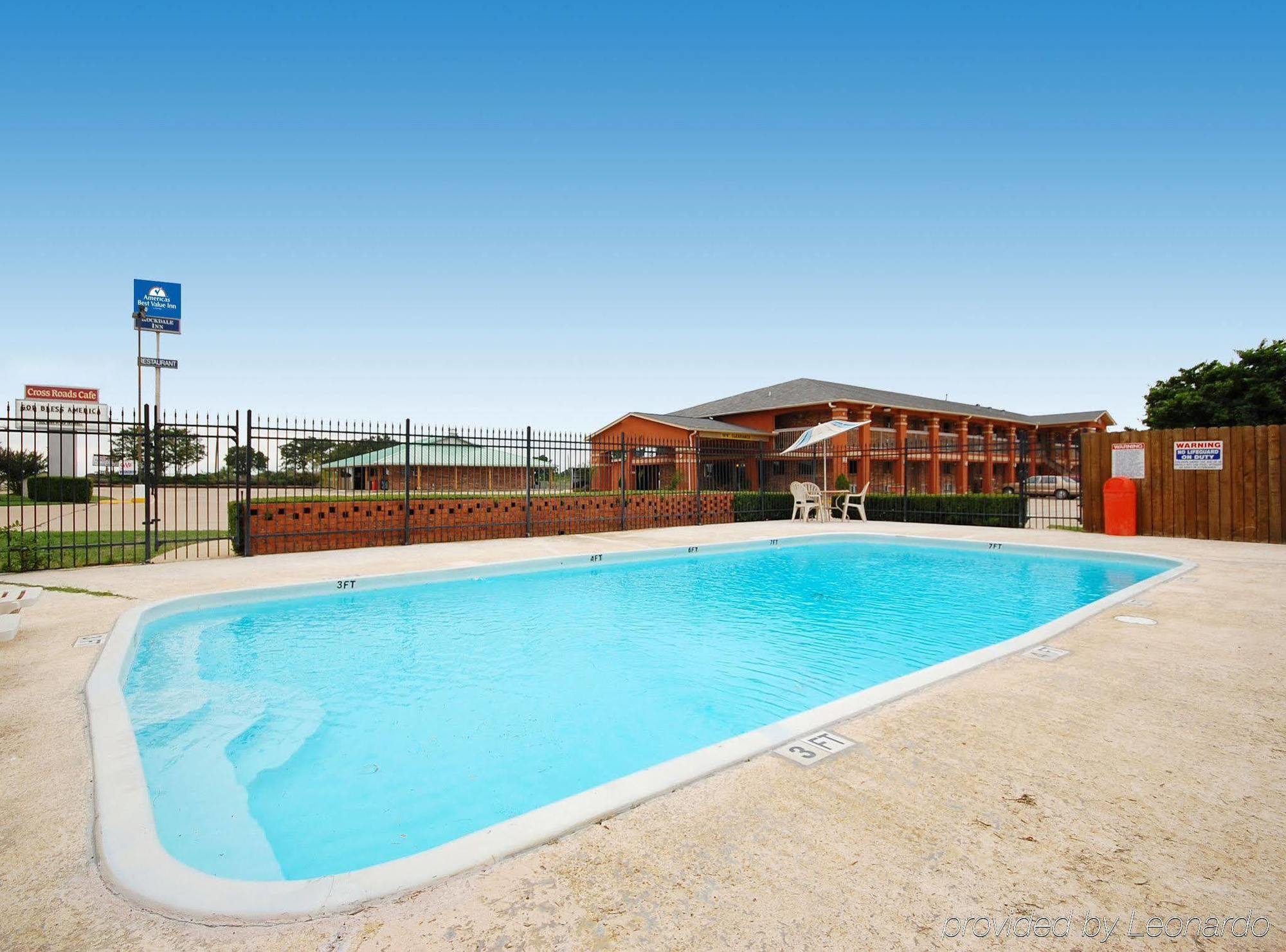 Surestay Hotel By Best Western Rockdale Ανέσεις φωτογραφία